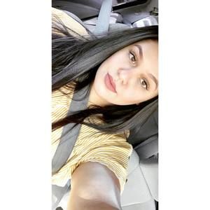 Meet your Posher, Deana